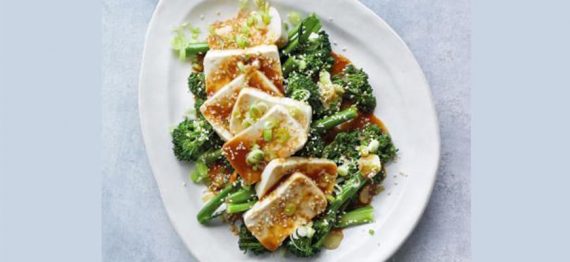 Tofu Silken cu dressing de broccoli, sos de soia si Miso
